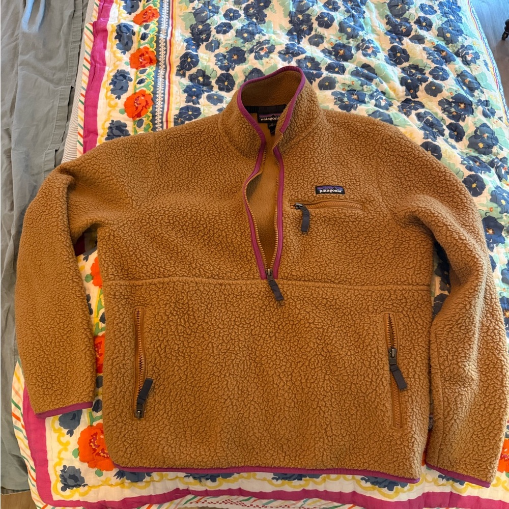 Patagonia Tan Fleece Jacket